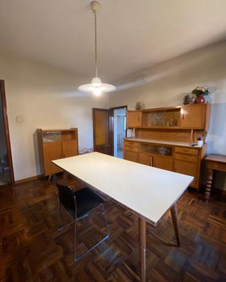 Lotto Arredo anni 50 per zona pranzo (3 pz)