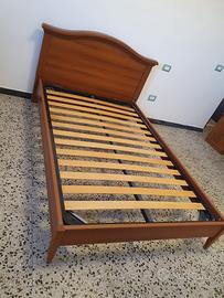 Letto matrimoniale compreso di rete e materasso