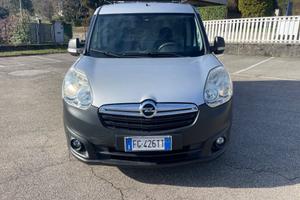 Opel Combo 1.6 diesel con 83.000km