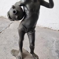 statua vintage in bronzo.