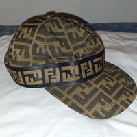 Cappello Fendi