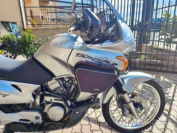 Honda Transalp 650