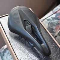 Fizik Vento Argo R1