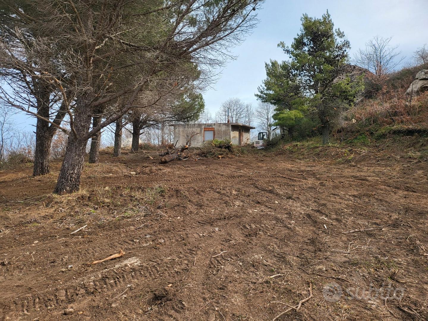 Terreno con Immobile Montalbano Elicona - Vista 2