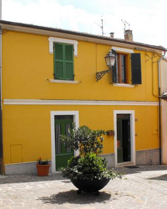 NUMANA - Incantevole bilocale nel cuore del centro