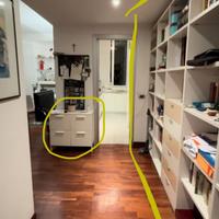 mobiletto con cassetti  ikea bianco