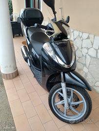 Scooter Honda sh300i