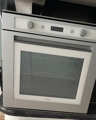 Forno elettrico Whirlpoop AKZM6610