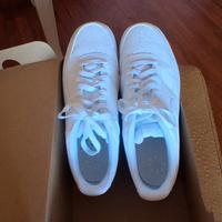 NIKE Snickers bianche air force classiche