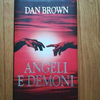 ANGELI E DEMONI, Dan Brown, 2005