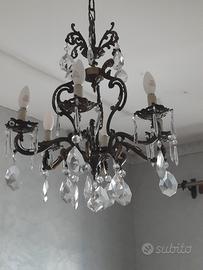 lampadario in cristallo di svarovski e abat jour