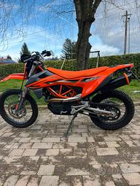 Ktm 690 r 04/2023