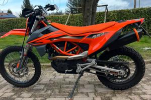 Ktm 690 r 04/2023