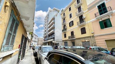 2 LOCALI A BARI