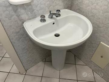 Lavabo lavandino bagno