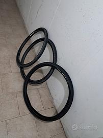 Lotto 3 copertoni bici MTB 29x2.2 Vittoria Schwalb