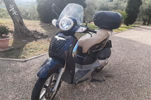 Aprilia Scarabeo 250