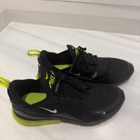 Nike Air 270 nere e giallo fluo