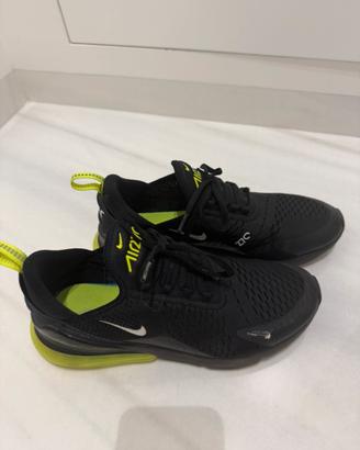 Nike Air 270 nere e giallo fluo