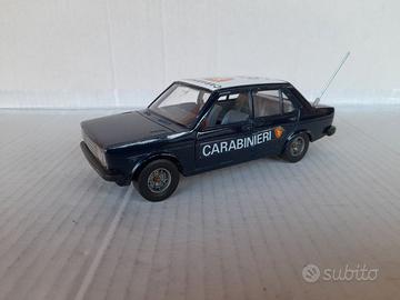 MODELLO FIAT 131 CARABINIERI FARI QUADRI S. SCAT.