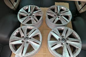 4 Cerchi in lega 16" Originali VW Golf 8 - Modell
