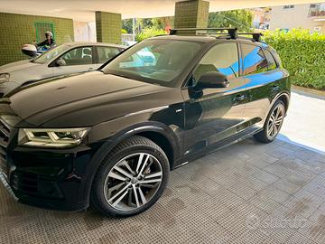 Audi Q5 2021 4.0 cil.2.0 204Cv ibrido