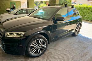 Audi Q5 2021 4.0 cil.2.0 204Cv ibrido