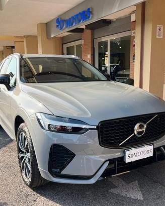 Volvo XC60 2.0 b4 Plus Dark auto *Promo SD 2026*