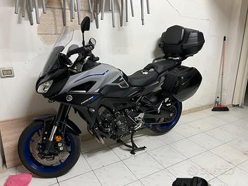 Yamaha tracer 900