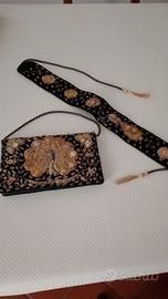 Pochette con cintura
