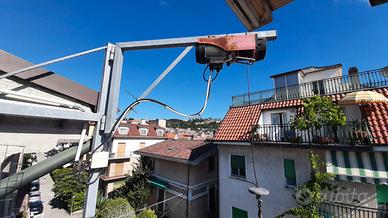 Braccio a bandiera per paranco e verricello 