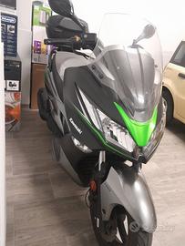 Kawasaki J300 - 2017