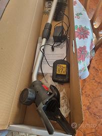 Tagliaerba più manico