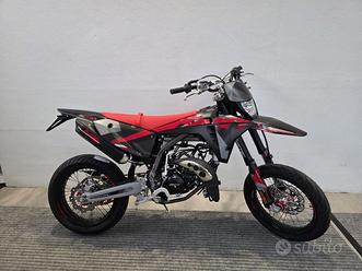 FANTIC MOTOR XM 50 Motard PERFORMANCE 2026