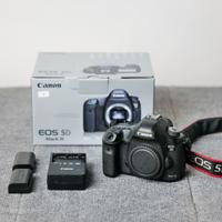 Canon EOS 5D Mark III