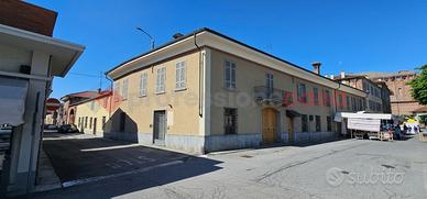 Ufficio Vigone [Cod. rif 3312430ACU]