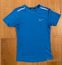 Maglia NIKE da running