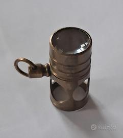 Microscopio in miniatura