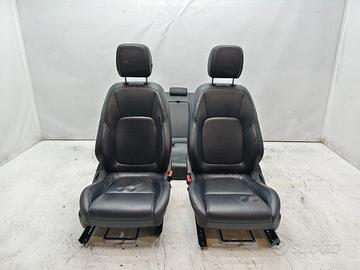 Set sedili in pelle nero traforata jaguar xf x260