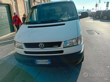volkswagen transporter 2.5 tdi autocarro 
