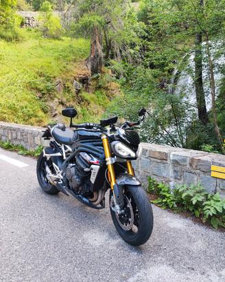 Triumph Speed triple 