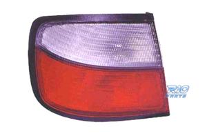 FANALE SINISTRO PER NISSAN PRIMERA P11 4P 96-99