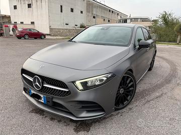 MERCEDES CLASSE A 160D PREMIUM AMG