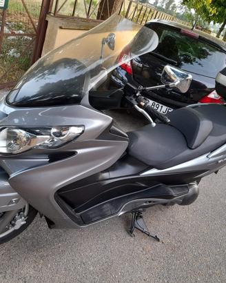 Scooter Burgman 400