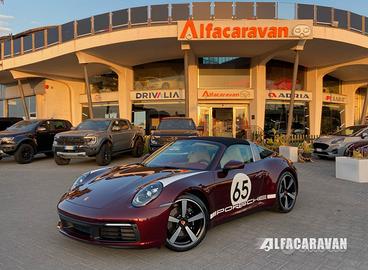 Porsche 911 992 Targa 3.0 4S Heritage Design Editi