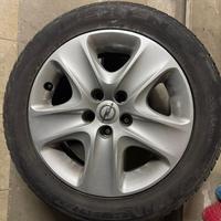Gomme invernali 205/55 r 16 94v  + cerchi in lega