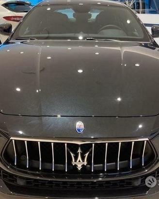Maserati ghibli anno 2020 per ricambi