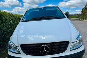 Mercedes Vito 109