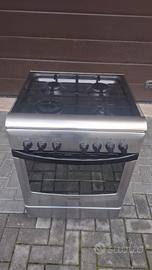 Cucina a gas 4 fuochi Ariston🚀🔥