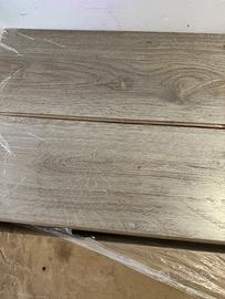 Finto parquet laminato